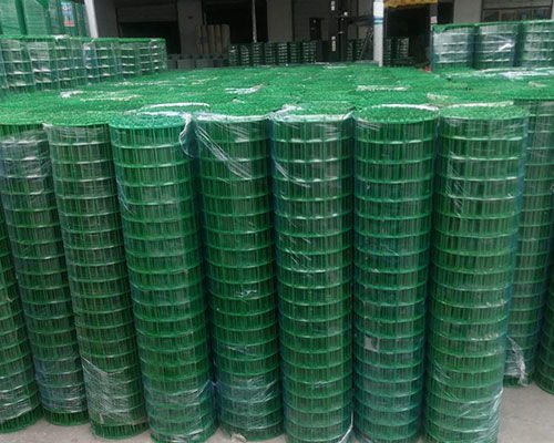 太原鑫澤絲網(wǎng)制品公司 圖 城市草坪護(hù)欄 交城草坪護(hù)欄